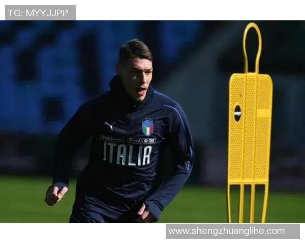 日本街头采访足球明星揭示他们的成长故事与对未来的展望