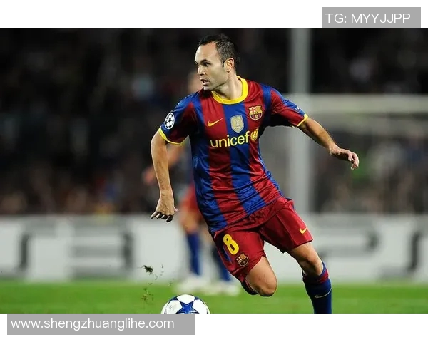 现役足球明星中那些过人技巧出众的球员盘点与分析